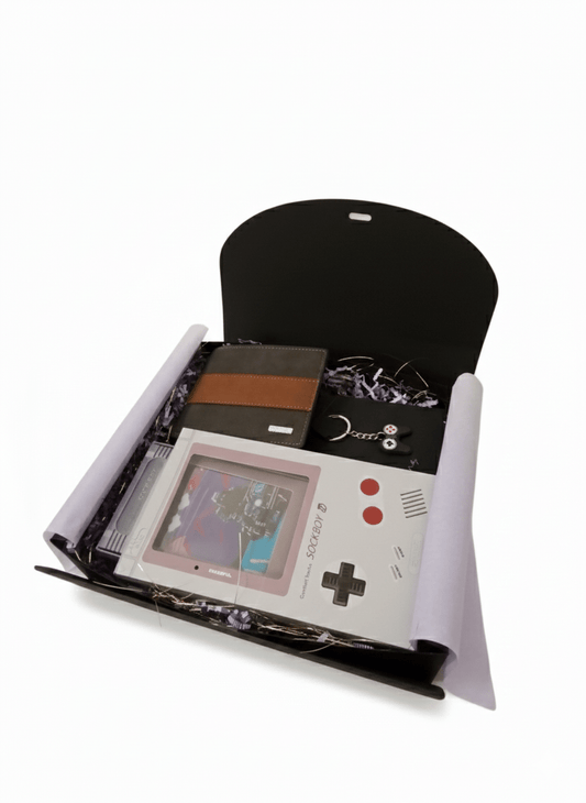 Caja negra de regalo con accesorios originales y divertidos para hombre.
