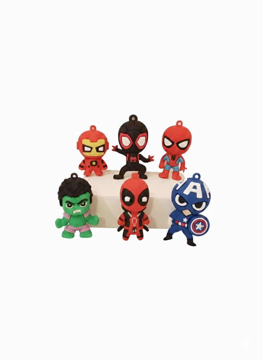 Seis figuras infantiles de los Vengadores, tamaño pequeño.